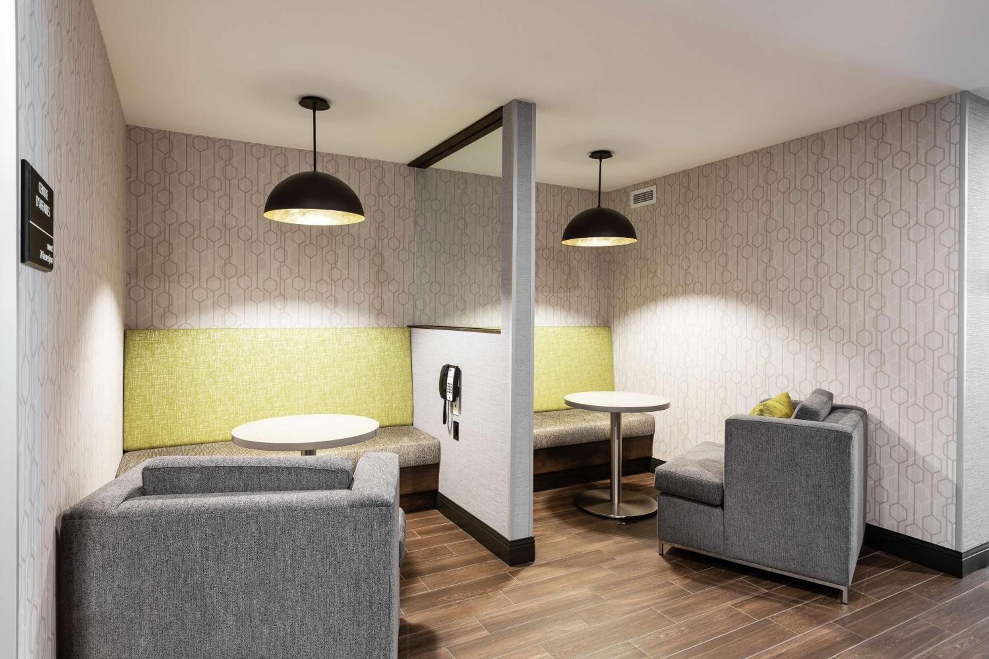 Hampton Inn & Suites By Hilton Quebec - Beauport Εξωτερικό φωτογραφία